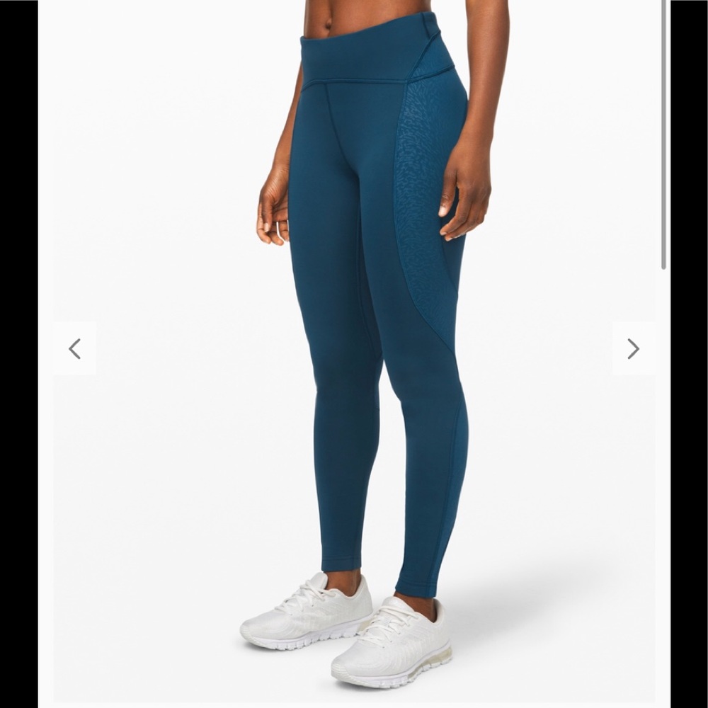 NWT Cold Pacer High-Rise Tight 28"